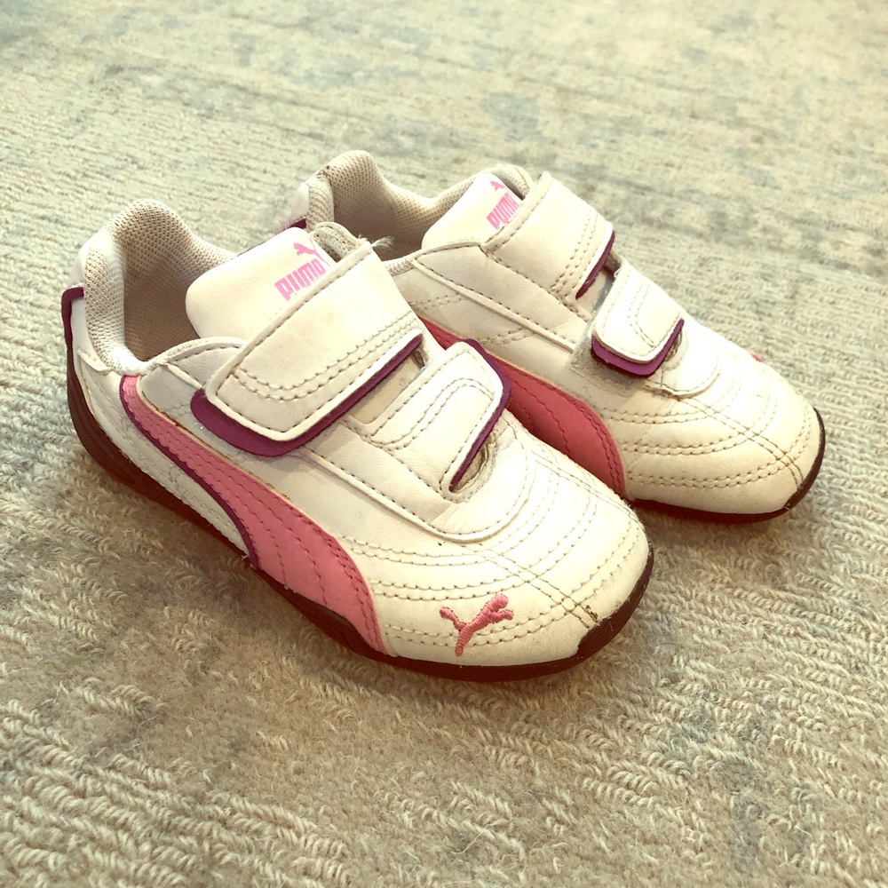 🔥BOGO 50%🔥 Puma Girls Size 8 Sneakers